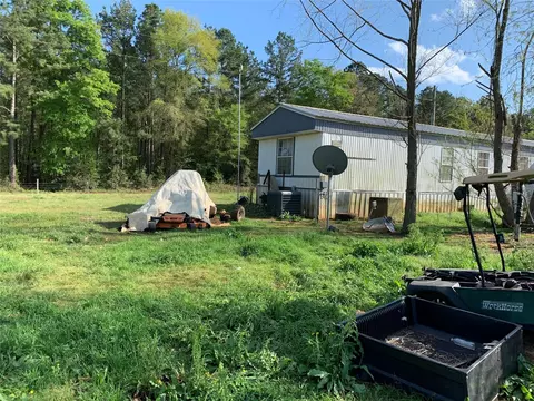 Exterior - 426 Sid Dennis Ln, San Augustine, TX 75972 photo 6 of 6