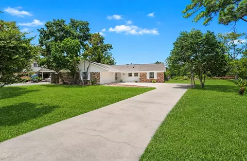 626 Shore Acres Blvd, Shoreacres, TX 77571