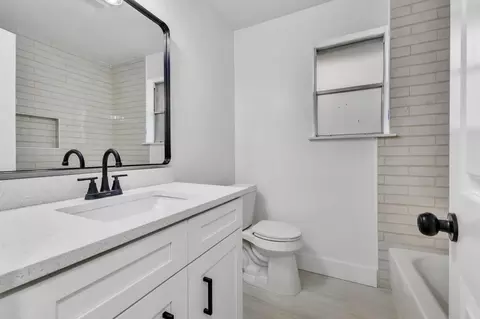 Bath - 23211 Timberbrook Dr, Spring, TX 77373 photo 1 of 2
