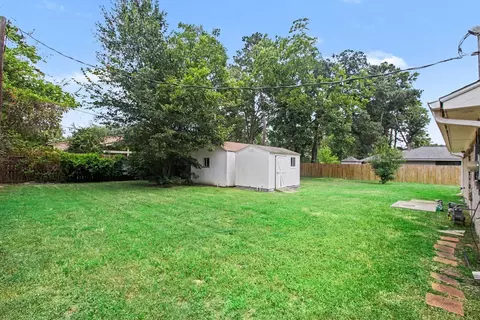 Exterior - 19514 Lockridge Dr, Spring, TX 77373 photo 2 of 3