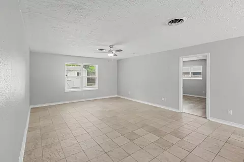 Living - 19514 Lockridge Dr, Spring, TX 77373 photo 2 of 3