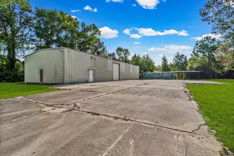 1378 N Duck Creek A Rd, Cleveland, TX 77328