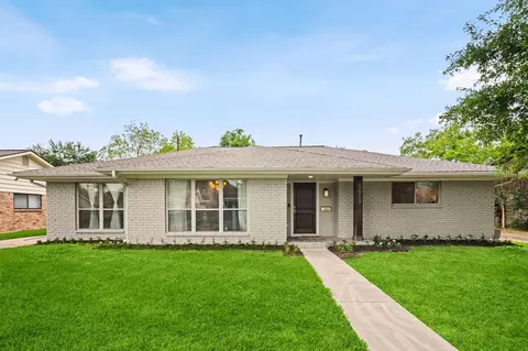 5618 Wigton Dr, Houston, TX 77096