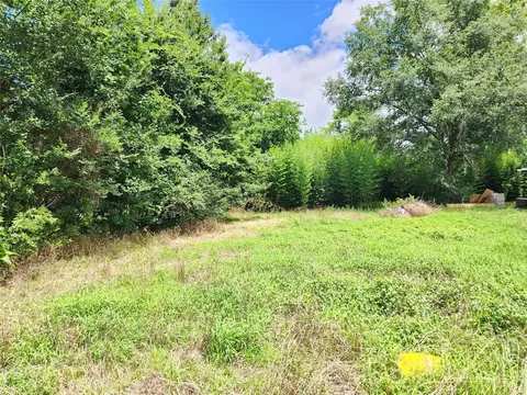 811 Couch St, Kilgore, TX 75662