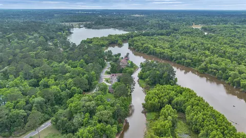 34 Stones Edge, Trinity, TX 75862