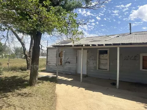 3406 E 15th St, Lubbock, TX 79403