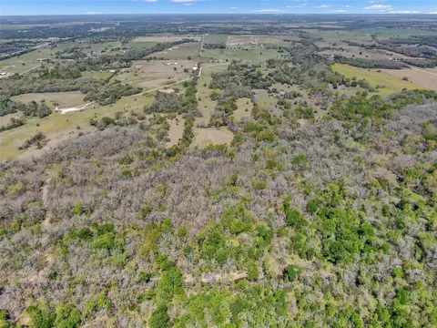1111 S Hickory Loop, Calvert, TX 77837 photo 15