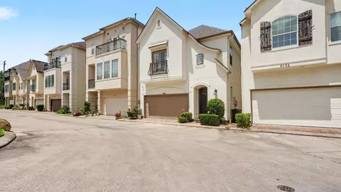 9134 Harbor Hills Dr, Houston, TX 77054