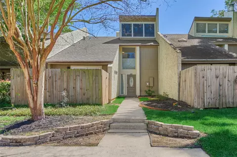 12239 Glenview Dr, Montgomery, TX 77356