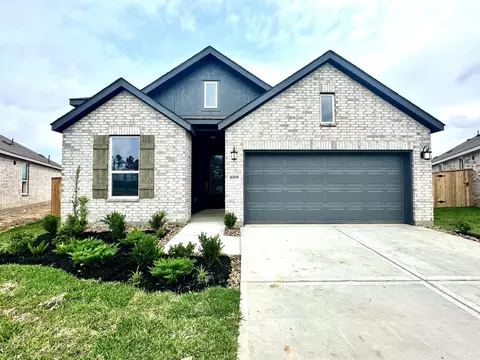 9303 Captain Terrace Dr, Baytown, TX 77521