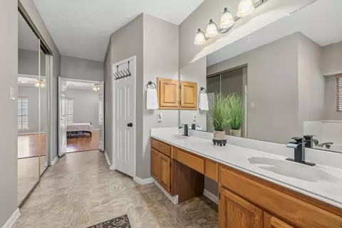 Entry Way - 8403 Northbridge Dr, Spring, TX 77379 photo 4 of 4
