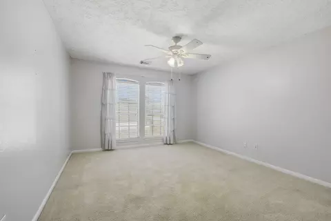 Bedroom - 8403 Northbridge Dr, Spring, TX 77379 photo 4 of 6
