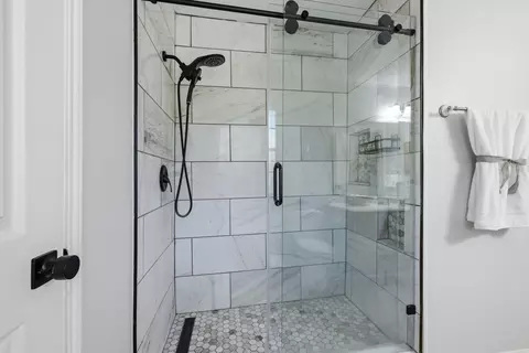 Bath - 8403 Northbridge Dr, Spring, TX 77379 photo 5 of 7