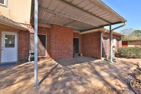 Exterior - 8403 Northbridge Dr, Spring, TX 77379 photo 5 of 10