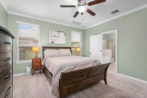 Bedroom - 3869 Oakmist Bend Ln, Spring, TX 77386 photo 2 of 5