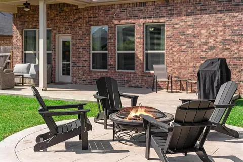 Exterior - 3869 Oakmist Bend Ln, Spring, TX 77386 photo 3 of 5