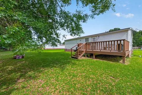Exterior - 16572 River Ranch Dr, Conroe, TX 77302 photo 6 of 7