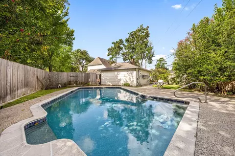 Exterior - 6806 Billingham Ct, Spring, TX 77379 photo 9 of 9