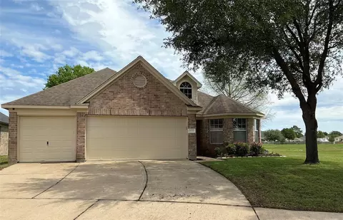 16702 Town Glade Dr, Cypress, TX 77429