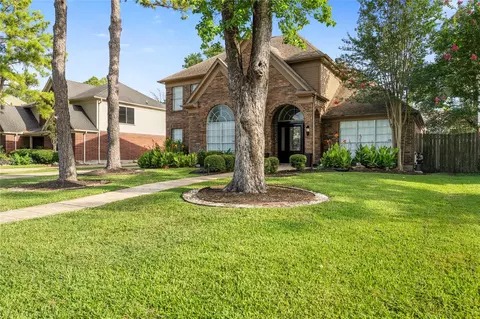 10310 Minturn Ln, Houston, TX 77064