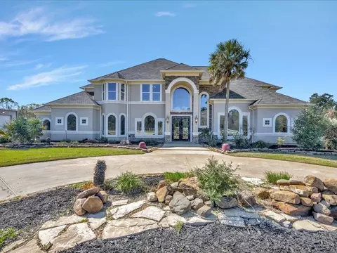 8206 East State Highway 103, Lufkin, TX 75901