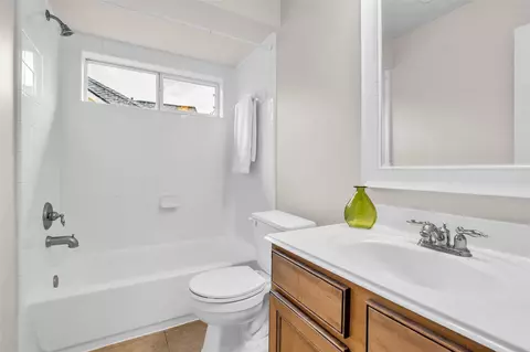 Bath - 3219 Legends Mist Dr, Spring, TX 77386 photo 3 of 4