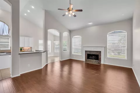 Living - 3219 Legends Mist Dr, Spring, TX 77386 photo 3 of 9