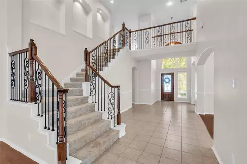 Entry Way - 3219 Legends Mist Dr, Spring, TX 77386 photo 3 of 4