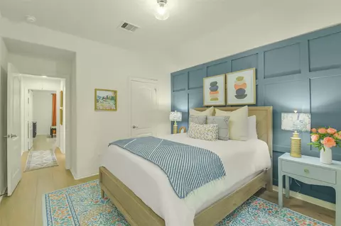 Bedroom - 38 Hallmark Dr, Conroe, TX 77304 photo 4 of 8