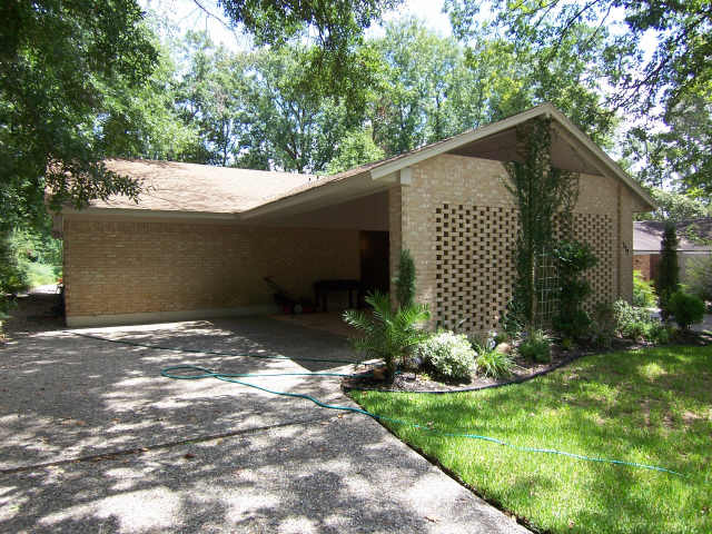 349 Rolling Hills Dr, Conroe, TX 77304 photo 1