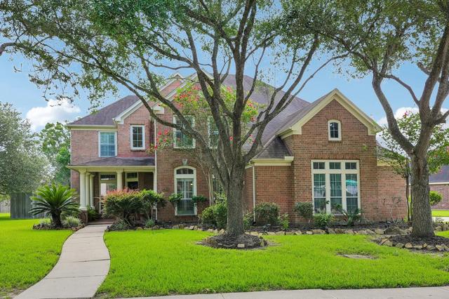 2908 Park Bend Dr, Friendswood, TX 77546