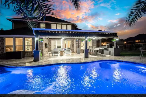 4902 Cancun Hills Ct, Fulshear, TX 77441