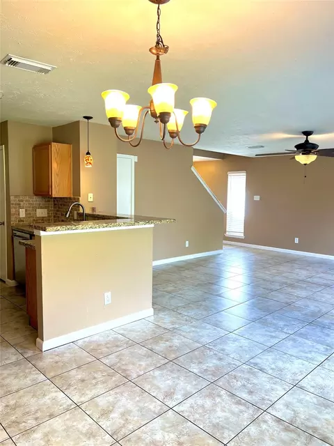 12110 Bowsman Dr, Tomball, TX 77377