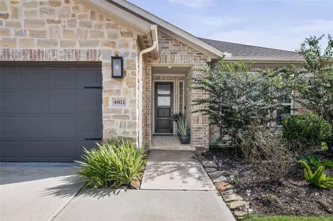 4811 Spring Crest Dr, Fulshear, TX 77441