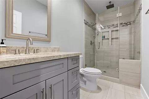 Bath - 6207 Graff Net Ct, Spring, TX 77379 photo 7 of 8