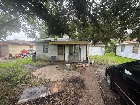 3403 2nd Ave S, Texas City, TX 77590