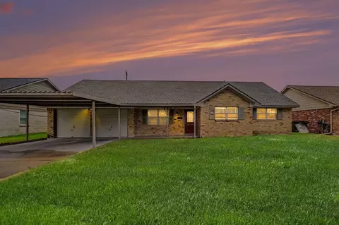 2717 Hillshire Dr, Deer Park, TX 77536