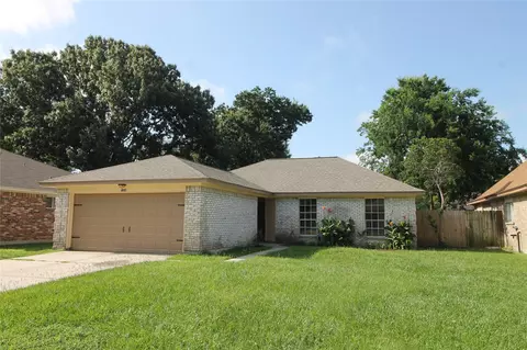 1006 Stoneleigh Ct, Tomball, TX 77375