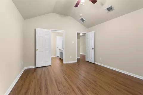 Bedroom - 14099 Running Bear Dr, Willis, TX 77378 photo 1 of 5