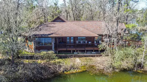 10 Raccoon Ramble, Cleveland, TX 77327