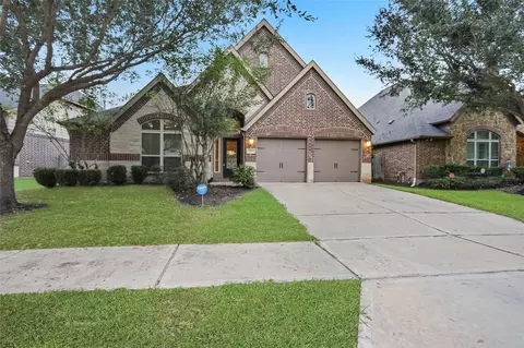 6707 Miller Shadow Ln, Sugar Land, TX 77479