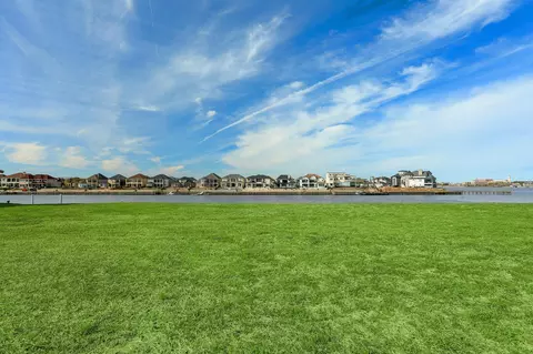 2538 Beacon Cir, League City, TX 77573