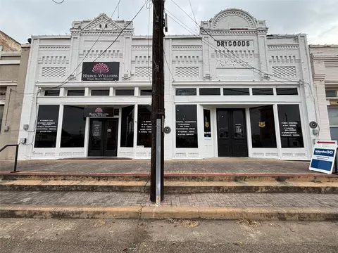 129 S Fulton, Wharton, TX 77488
