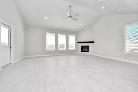 Living - 24523 Broad Park Ct, Spring, TX 77373 photo 2 of 4