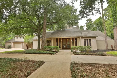 13711 Champions Park Dr, Houston, TX 77069