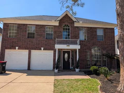 16326 Concord Falls Ln, Sugar Land, TX 77498