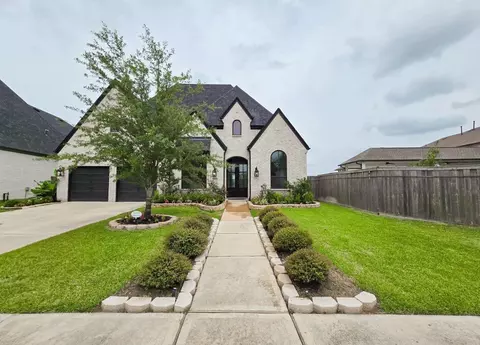1722 Pleasant Grove Dr, Missouri City, TX 77459