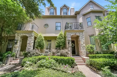 3322 Memorial Crest Blvd, Houston, TX 77007