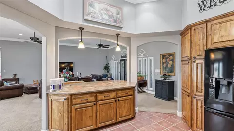 Entry Way - 135 Apache, Franklin, TX 77856 photo 4 of 4