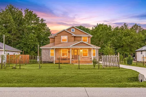 664 County Road 3404, Cleveland, TX 77327
